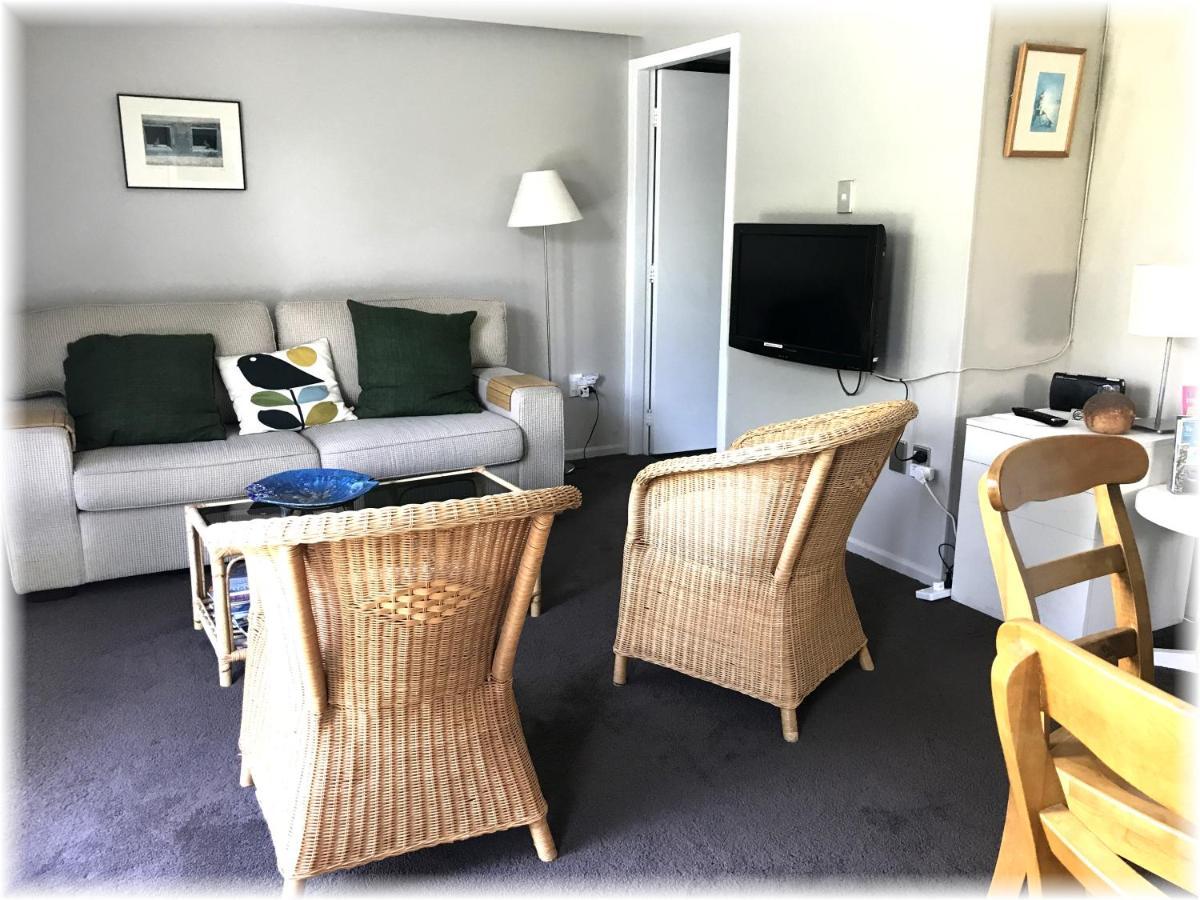 Peaceful Pukerua Bay Appartement Buitenkant foto